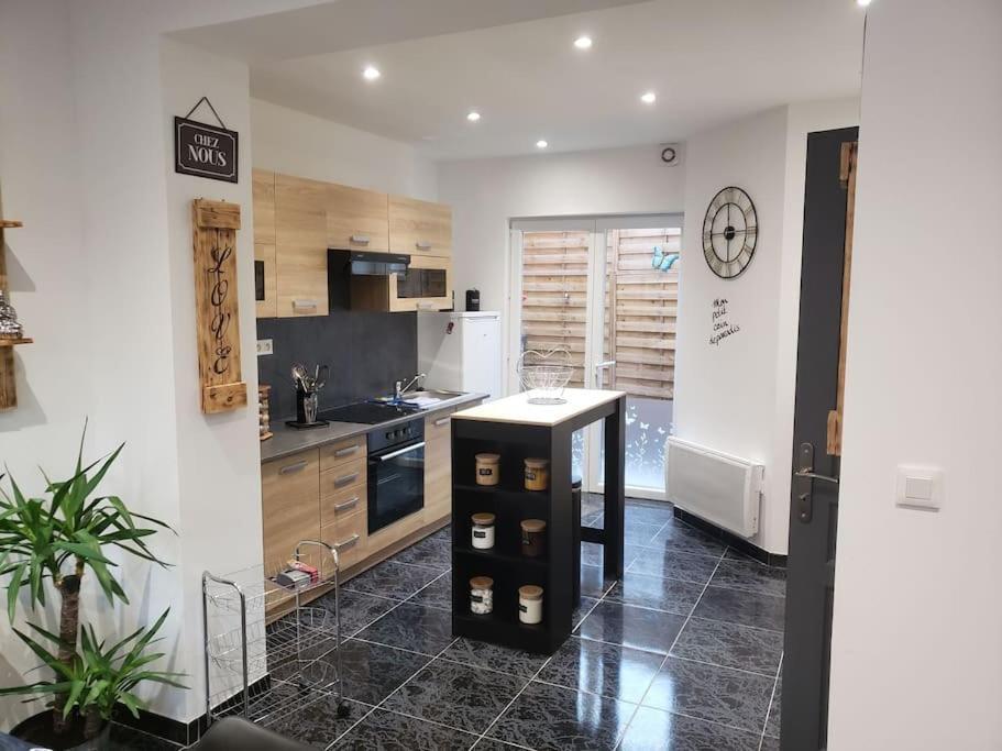 Maison Chez Fredo Кале Екстериор снимка